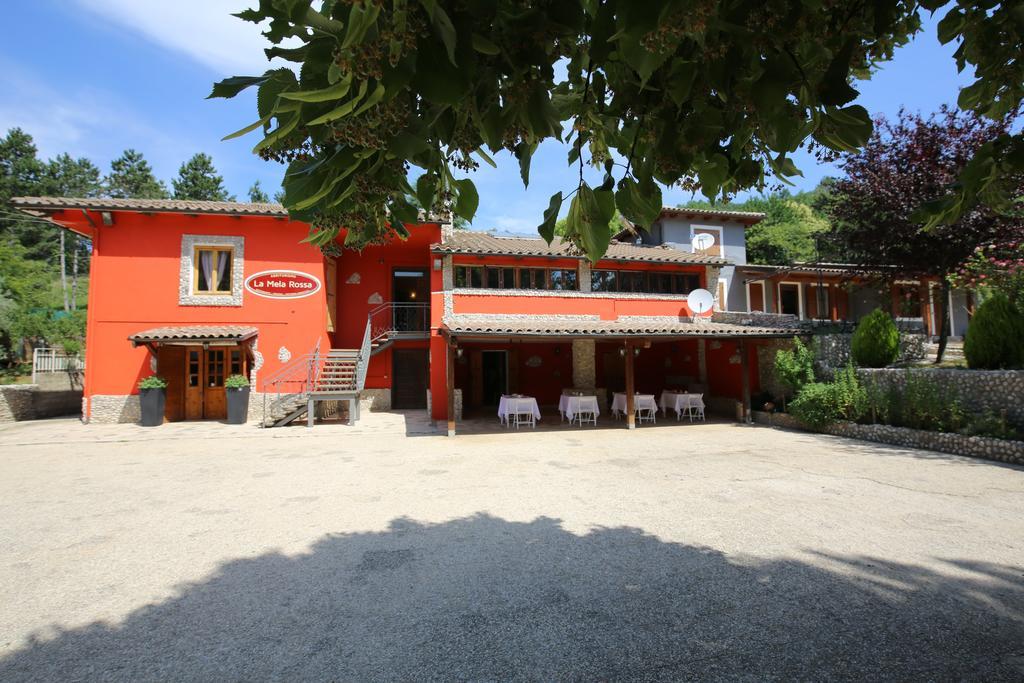 La Mela Rossa Villa Terni Exterior foto